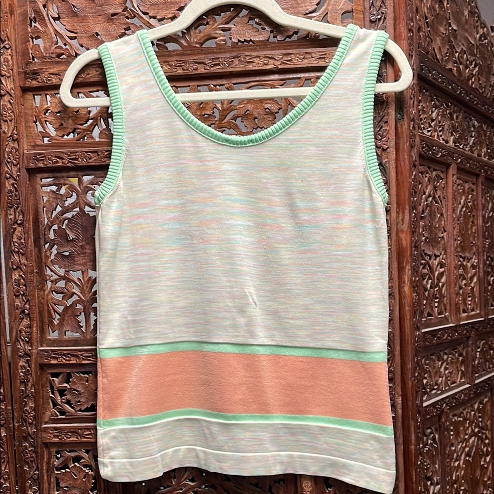 Booth Bay Stylish Multicolor Women's Top Medium * Small dot stain